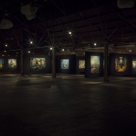 HEAD IN THE CLOUDS EXHIBITION DESIGN